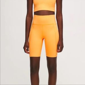Girlfriend Collective Hi Rise Bike Shorts 8.5” Size XS